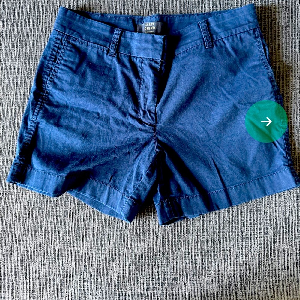 Chino short